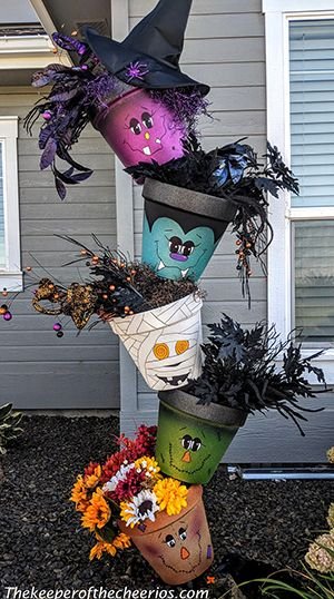 Halloween Topsy Turvy Pots