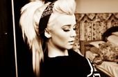 8 Ways To Rock A Bandanna Like A Pinup!