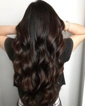 Best Dry Shampoo for Dark Hair at Every Price Point – An Unblurred Lady