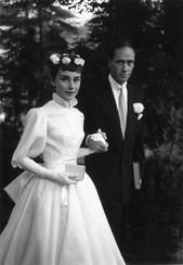 41 Insanely Cool Vintage Celebrity Wedding Photos