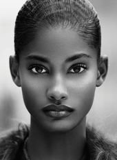 20 Super Styles Expose Their Natural beauty Tricks