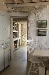 Dream Cottage House with Amazing View by Knickerbocker Group | Decoholic