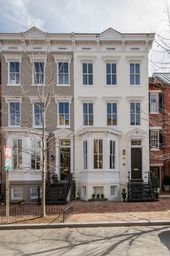 Look Inside This $2.995 Million Georgetown Townhouse | Washingtonian (DC)