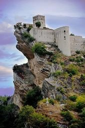 Roccascalegna castle – Abruzzo, Italy