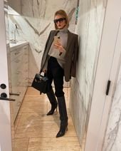 Rosie HW Has Just Curated the Perfect Minimalist Wardrobe for You