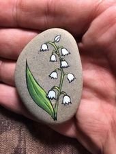 100+ Best Painted Rocks (Photos, Tips & Tricks )