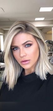 18 Blonde Hair with Dark Roots Ideas to Copy Right Now