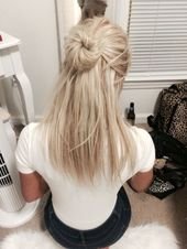 15 Hairstyle Ideas to Inspire Your Half Buns – Pretty Designs