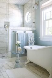 The Best White Bathrooms