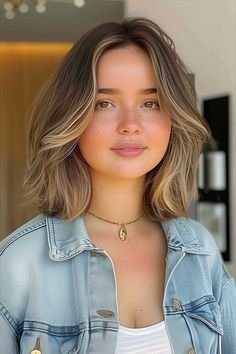 66 Stunning Haircuts for Round Faces in 2024